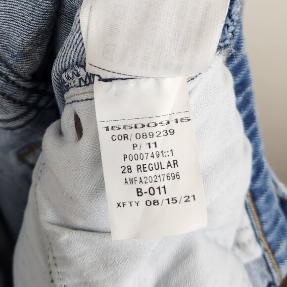 Abercrombie & Fitch The '90s Straight Ultra High Rise Ripped Jeans sz 28/6R - Picture 11 of 11